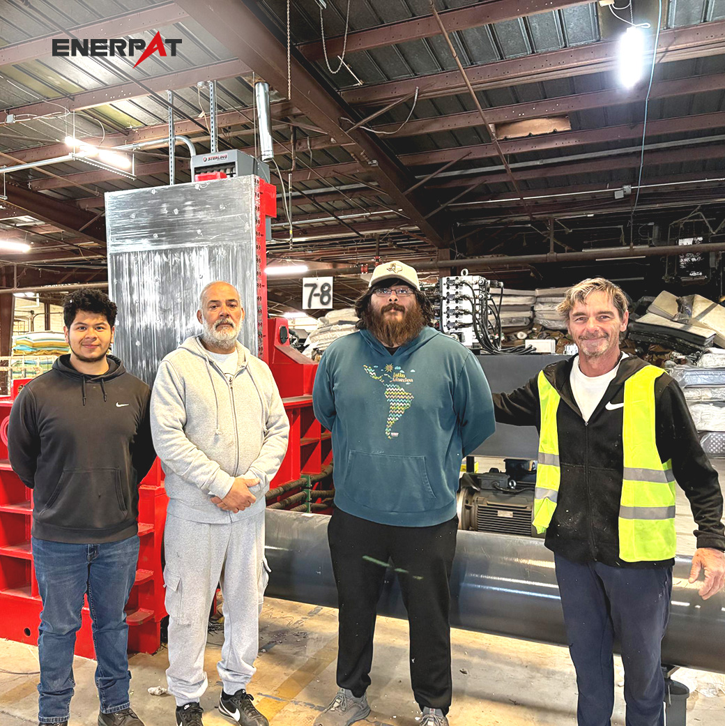 Mattress Spring Baler Press Machine Installed تم تركيب آلة ضغط مكبس المراتب الزنبركية