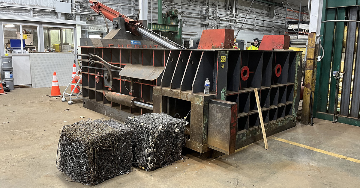 آلة ضغط بالات الخردة المعدنية