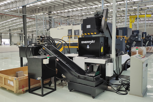 الشركة المصنعة لشركة الطيران