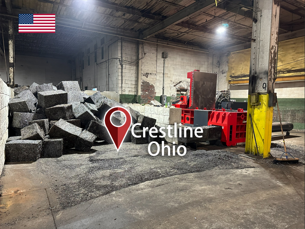 Crestline، أوهايو: ENERPAT تم تركيب مكبس بالات هيدروليكي AMB-L2014-250 لرقائق الحديد