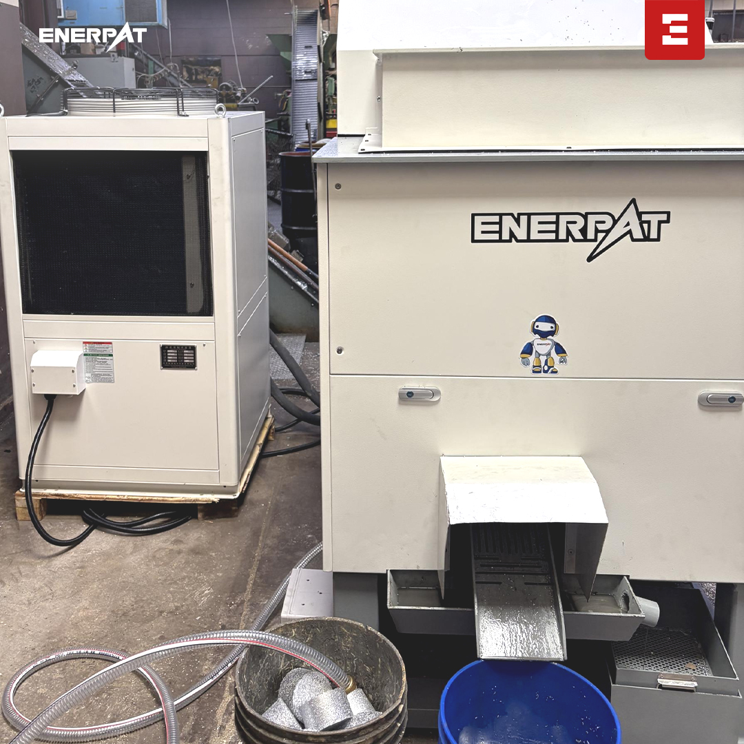 ماكينة ضغط القوالب المعدنية BM-1090